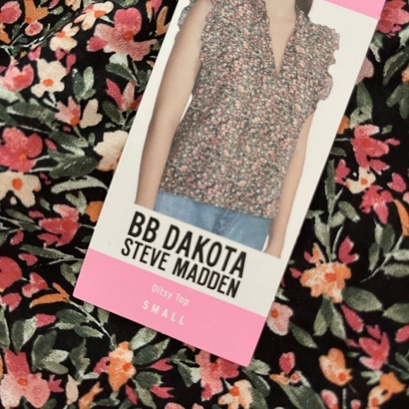 NWT BB Dakota by Steve Madden  Floral ruffle sleeveless blouse sz S 3554 - Picture 16 of 16